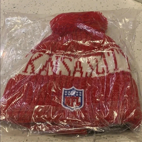 Kansas City Chiefs NFL Hat Knit Beenie Hat New - Picture 1 of 8
